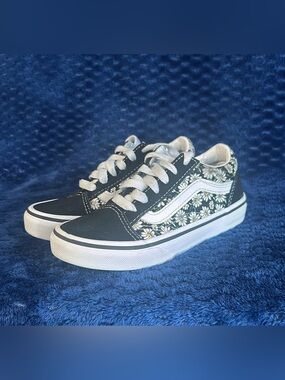 VANS Old Skool Girls 12us Daisys/black/tru white
